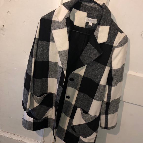 Black and white Peacoat - Picture 1 of 2